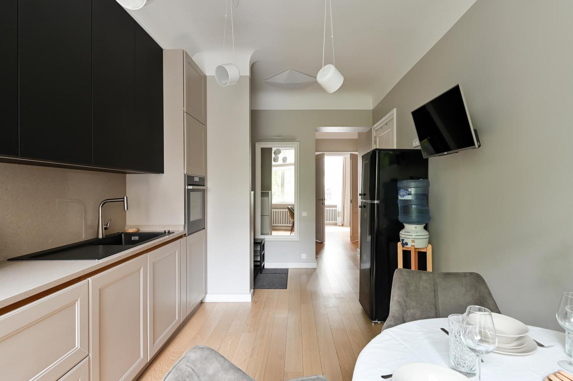 Modern 2-Bdrm Centre Apartment Рига Екстер'єр фото